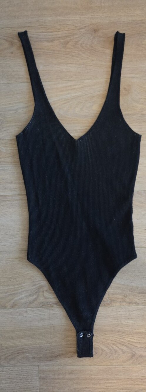 Black Ribbed Sleeveless Bodysuit